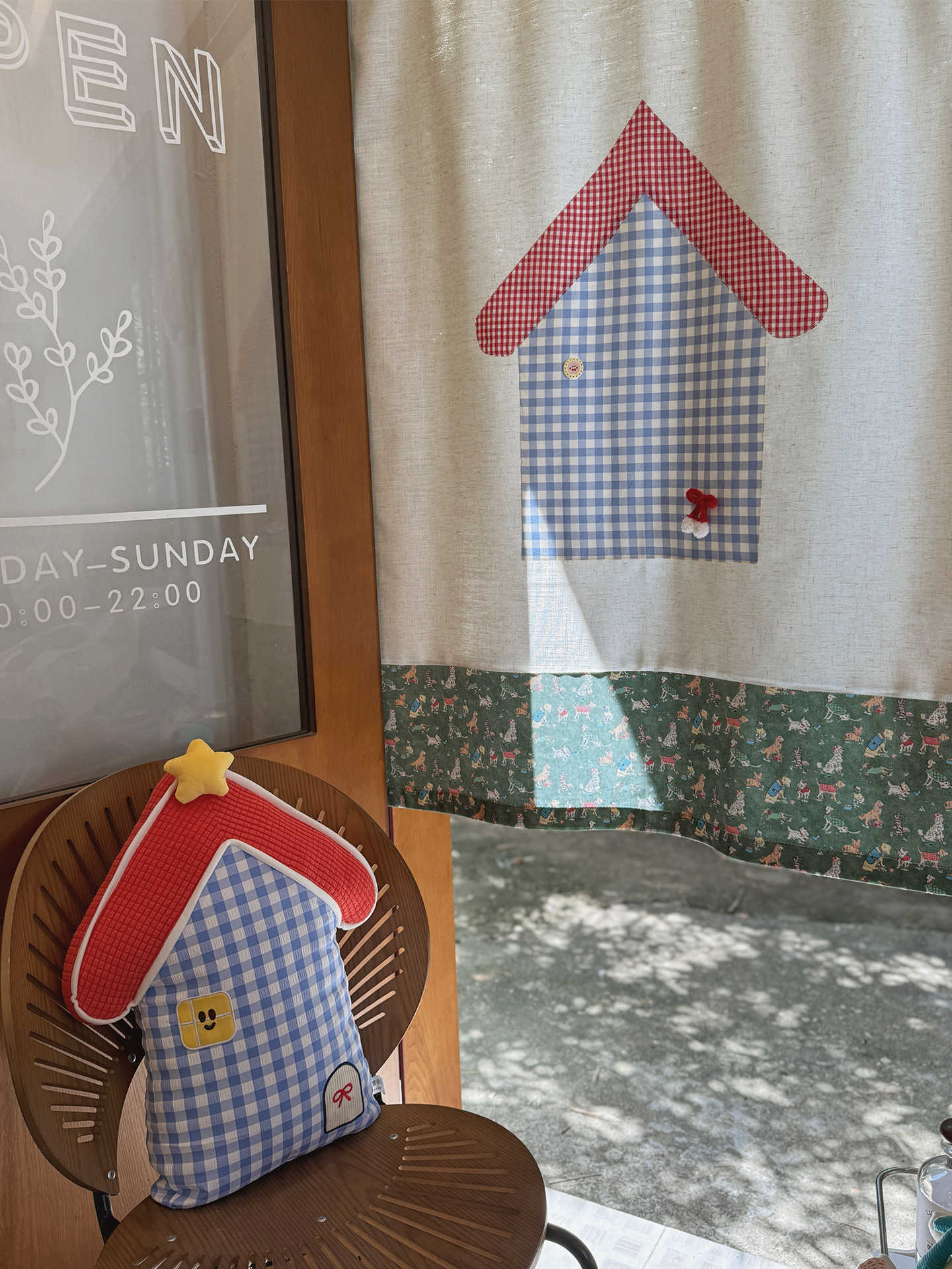 VIKAMA Gingham Small House Nor - огляд і ціна Commercial Kitchen Installation